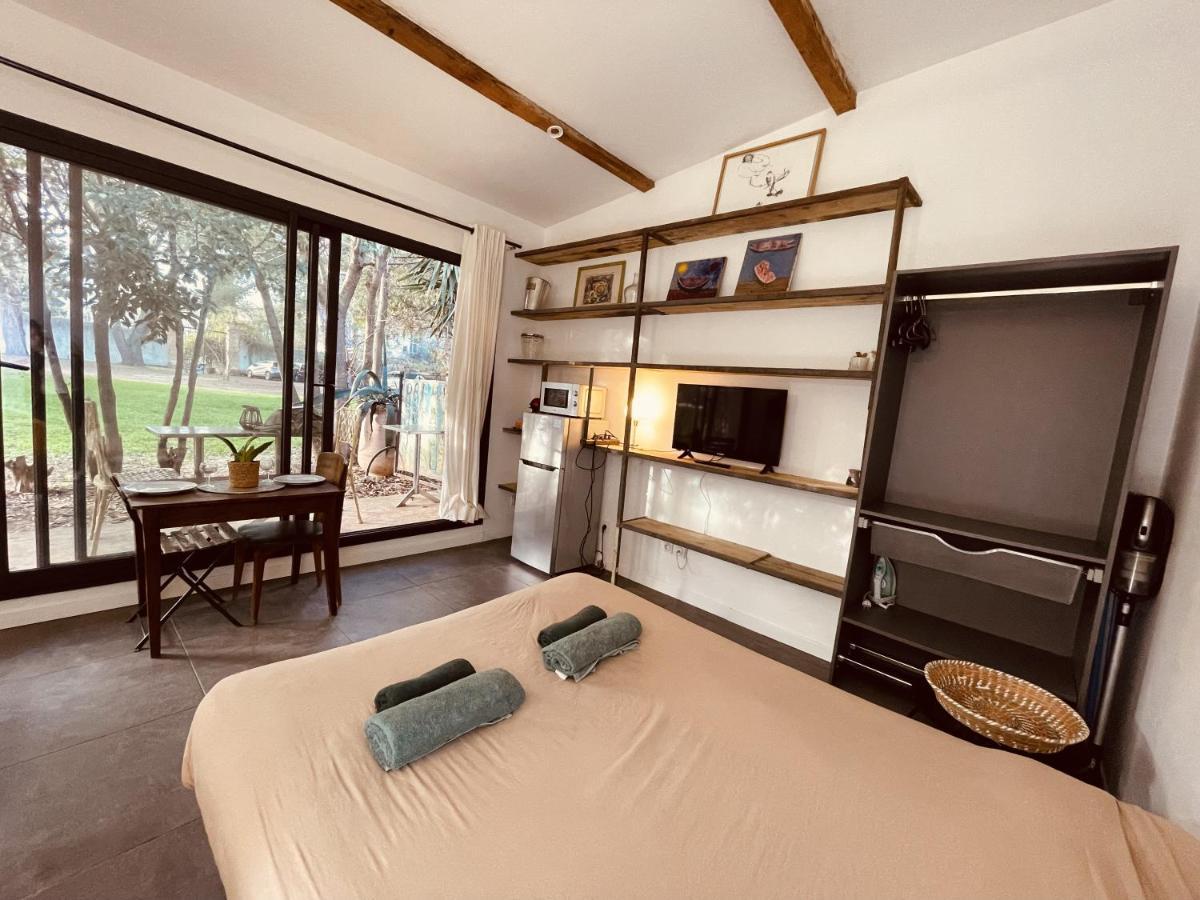 Charmant Studio Loft - Mas Bois Fontaine Nîmes Eksteriør bilde